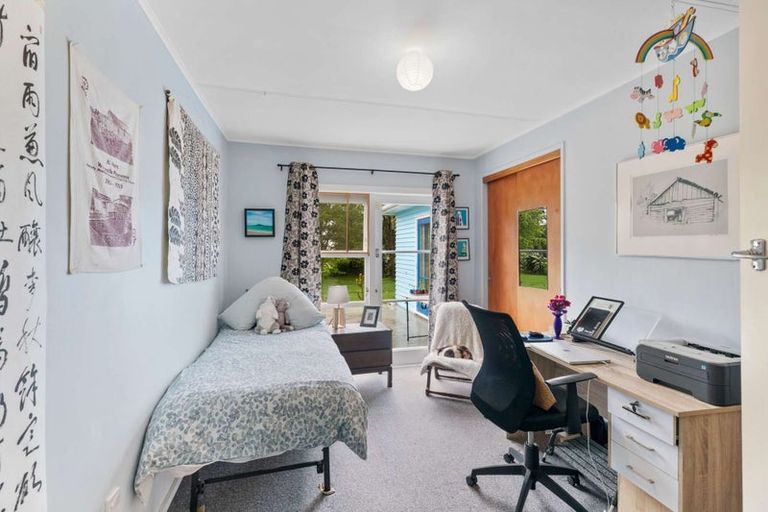 Photo of property in 3205 South Head Road, South Head, Helensville, 0874