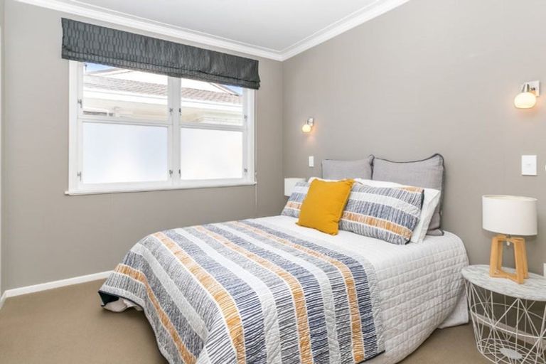 Photo of property in 53 Newcastle Road, Dinsdale, Hamilton, 3204