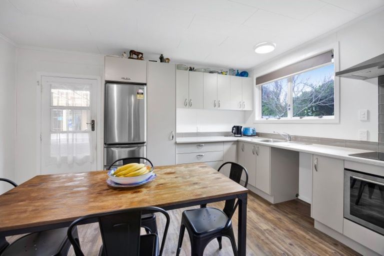 Photo of property in 6314 South Road, Pungarehu, Opunake, 4685