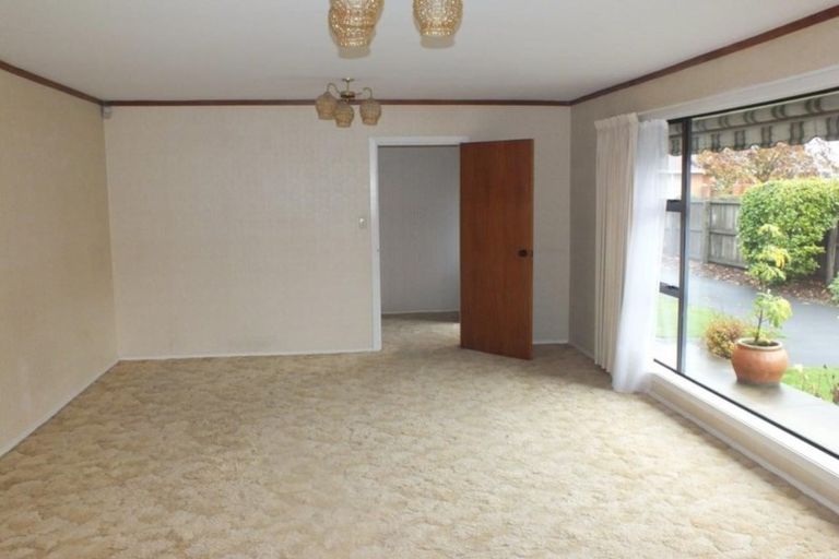 Photo of property in 75 Corfe Street, Ilam, Christchurch, 8041