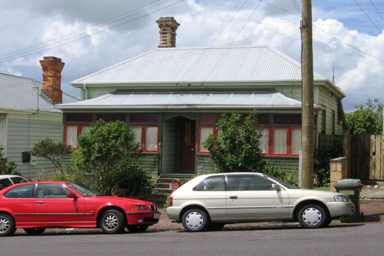 Photo of property in 9 Turakina Street, Grey Lynn, Auckland, 1021