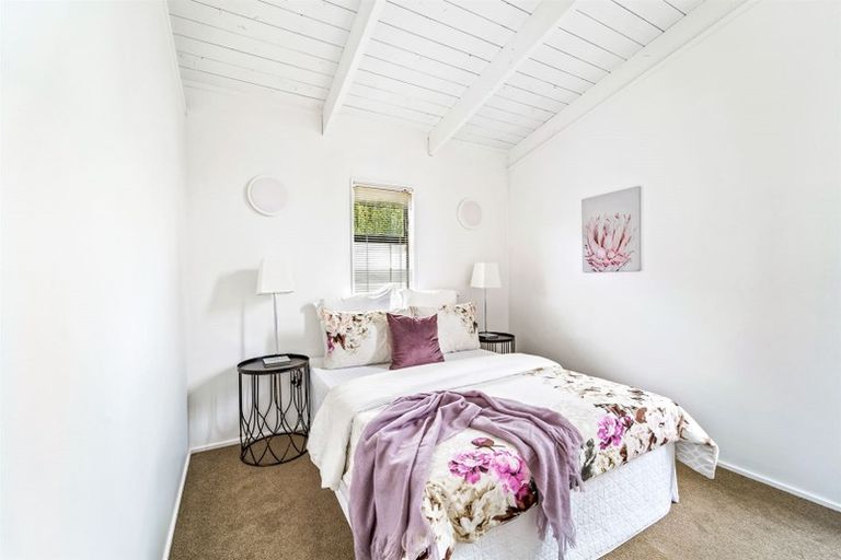 Photo of property in 112b Brightside Road, Stanmore Bay, Whangaparaoa, 0932