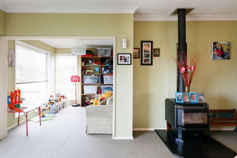 Photo of property in 1a Carthew Street, Feilding, 4702