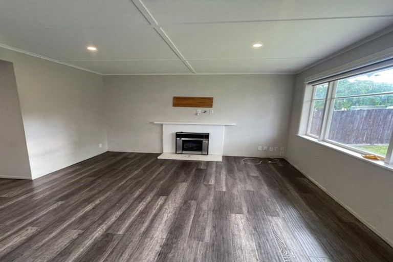 Photo of property in 4 Kay Road, Manurewa, Auckland, 2102