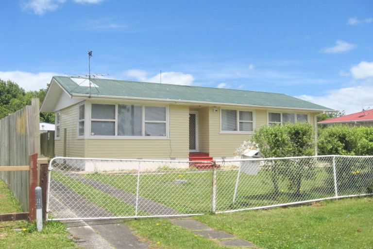 Photo of property in 20 Jupiter Street, Rosehill, Papakura, 2113