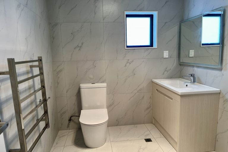 Photo of property in 1 Faithful Drive, Karaka, Papakura, 2113