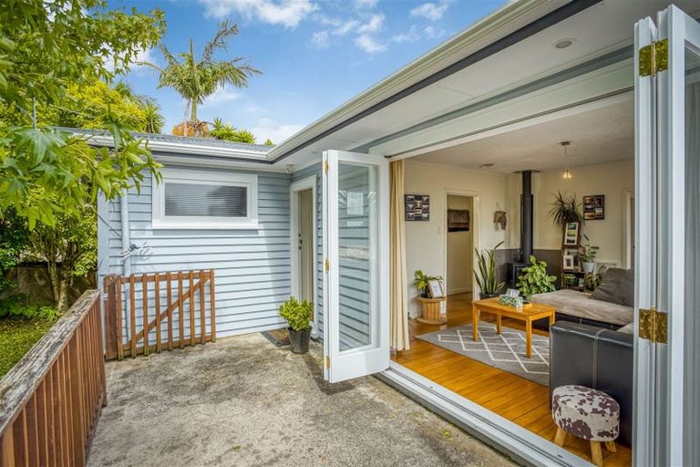 Photo of property in 1/195 Metcalfe Road, Ranui, Auckland, 0612