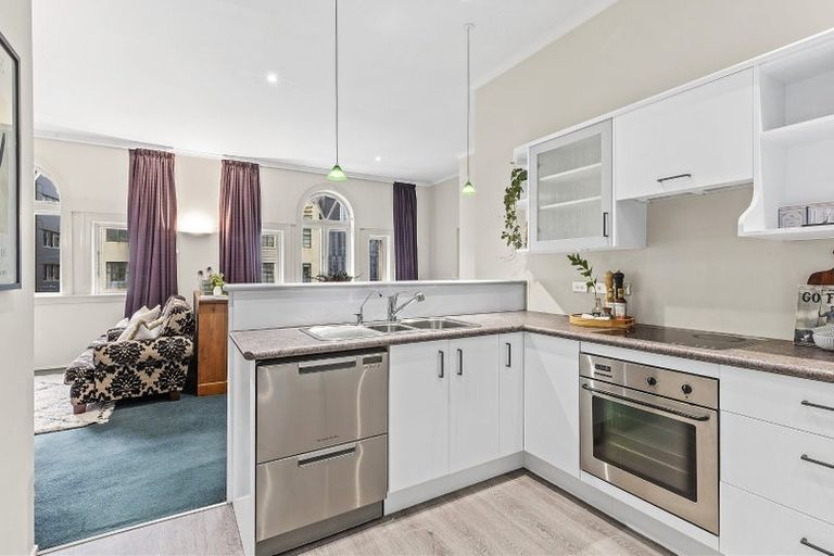 Photo of property in Vicino Apartments, 22/33 Taranaki Street, Te Aro, Wellington, 6011