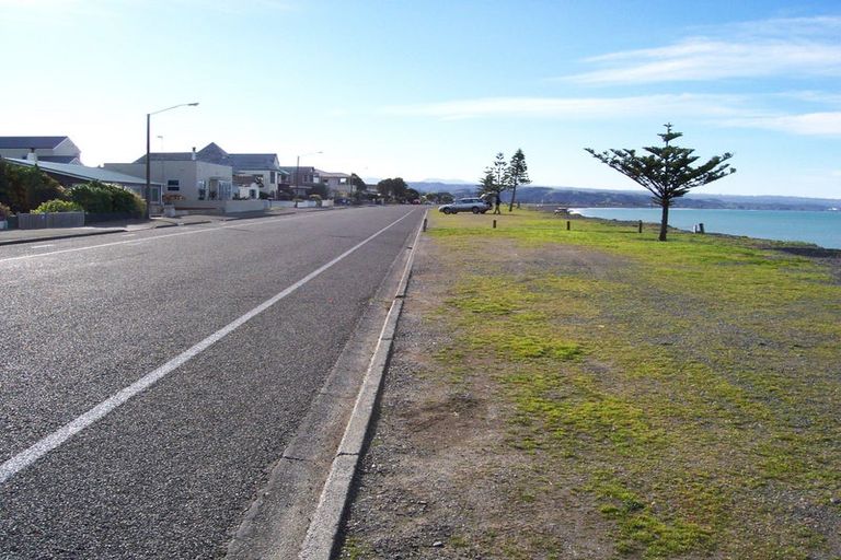 Photo of property in 69 The Esplanade, Westshore, Napier, 4110