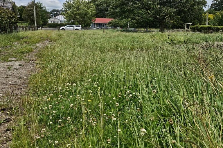 Photo of property in 39 Newman Road, Eketahuna, 4900