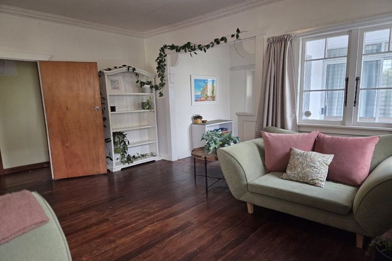 Photo of property in 13 Kent Road, Regent, Whangarei, 0112