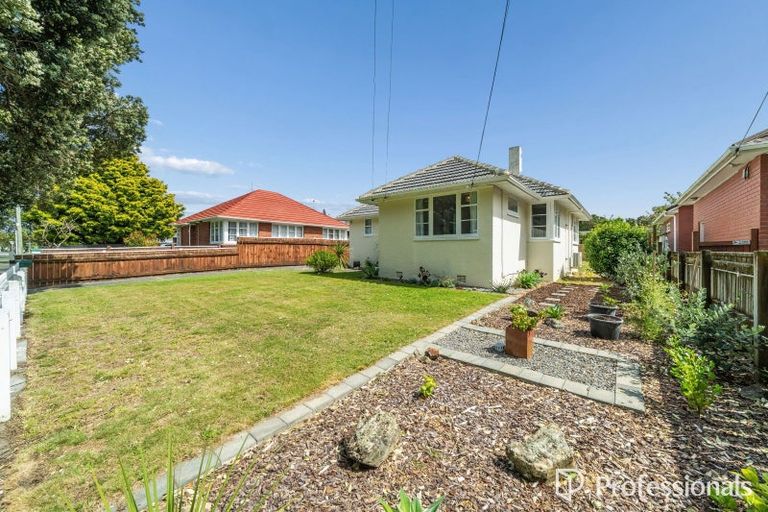 Photo of property in 26 Godley Street, Waterloo, Lower Hutt, 5011