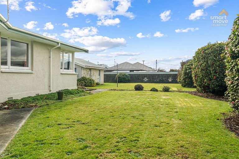 Photo of property in 13 Kirkoswald Street, Wallacetown, 9816