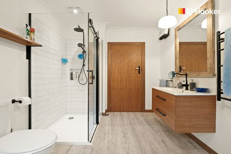 Photo of property in 3 Coach Road, Fairfield, Dunedin, 9018