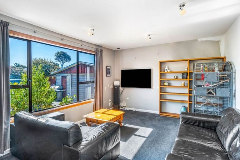 Photo of property in 10 Pages Road, Linwood, Christchurch, 8062