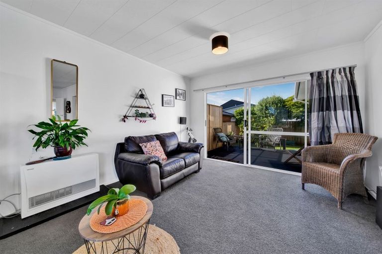 Photo of property in 6a Puni Street, Fitzroy, New Plymouth, 4312