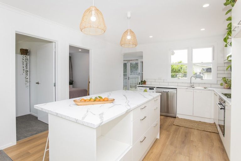 Photo of property in 19 Norman Road, Te Hapara, Gisborne, 4010