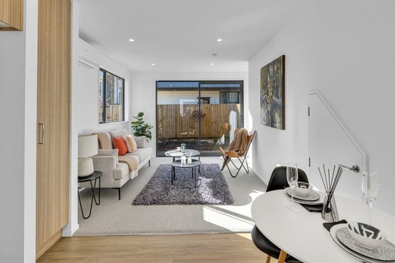 Photo of property in 112 Aldwins Road, Phillipstown, Christchurch, 8062