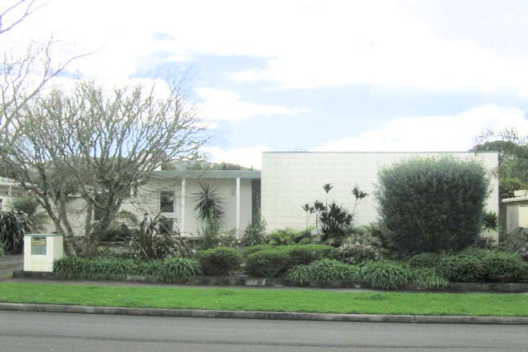 Photo of property in 11 Carlton Crescent, Te Kamo, Whangarei, 0112