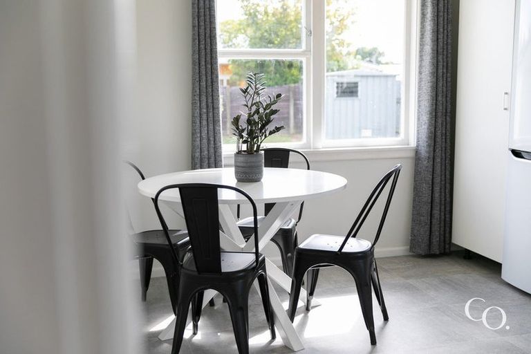 Photo of property in 27 Upham Street, Havelock North, 4130