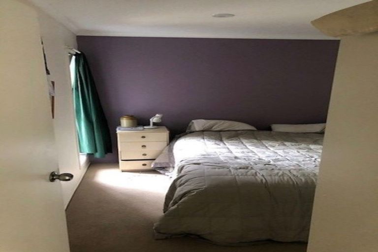 Photo of property in 19 Wanaka Place, Pakuranga Heights, Auckland, 2010