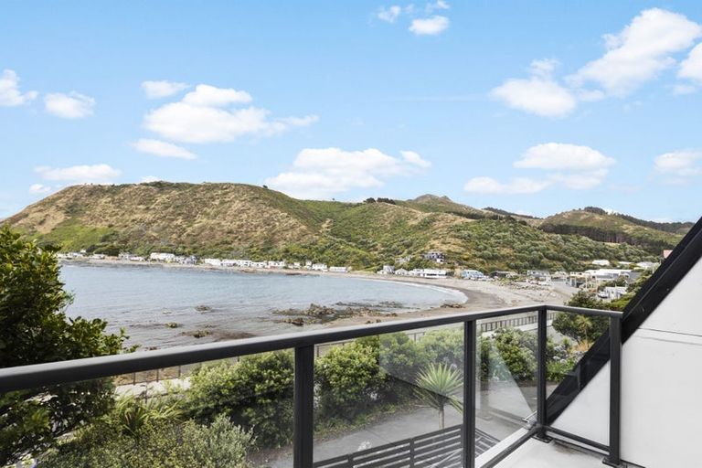 Photo of property in 12 Owhiro Bay Parade, Owhiro Bay, Wellington, 6023
