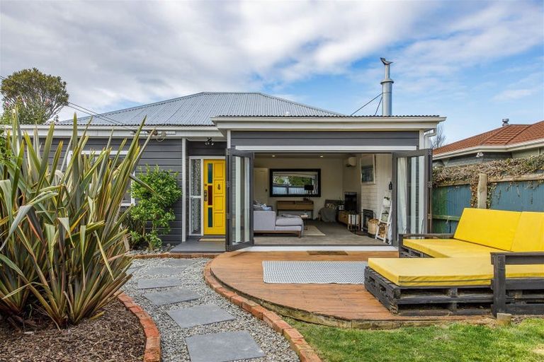 Photo of property in 30 Saint James Avenue, Papanui, Christchurch, 8053