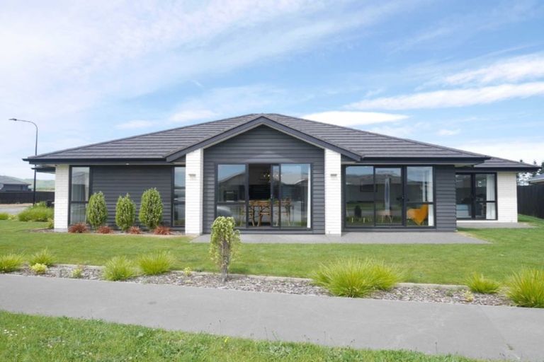 Photo of property in 9 Azara Way, Wigram, Christchurch, 8025