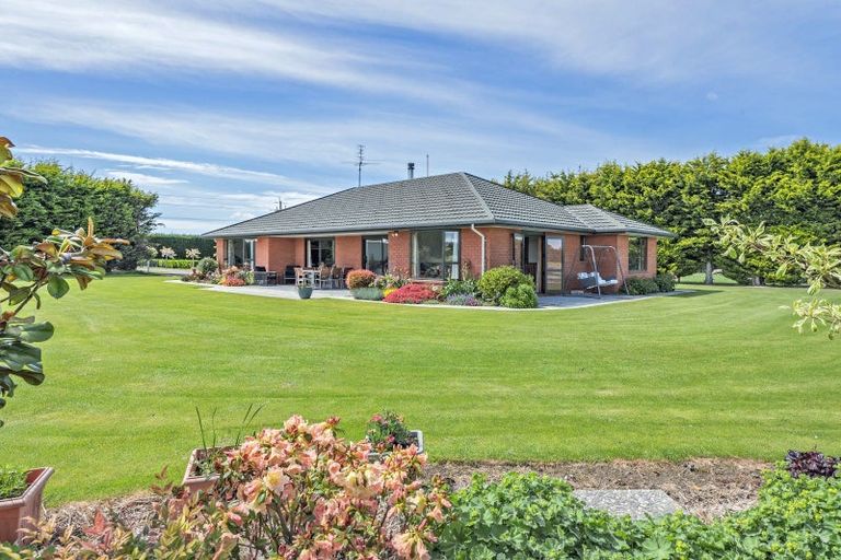 Photo of property in 1797 Clintons Road, Darfield, 7571