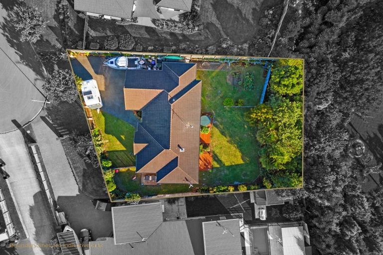 Photo of property in 33 Woodleigh Place, Ohauiti, Tauranga, 3112