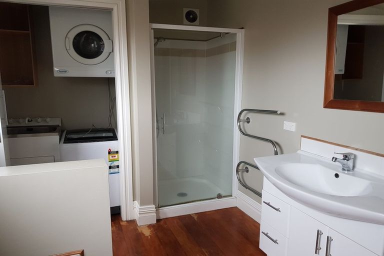 Photo of property in 17a Tama Street, Alicetown, Lower Hutt, 5010