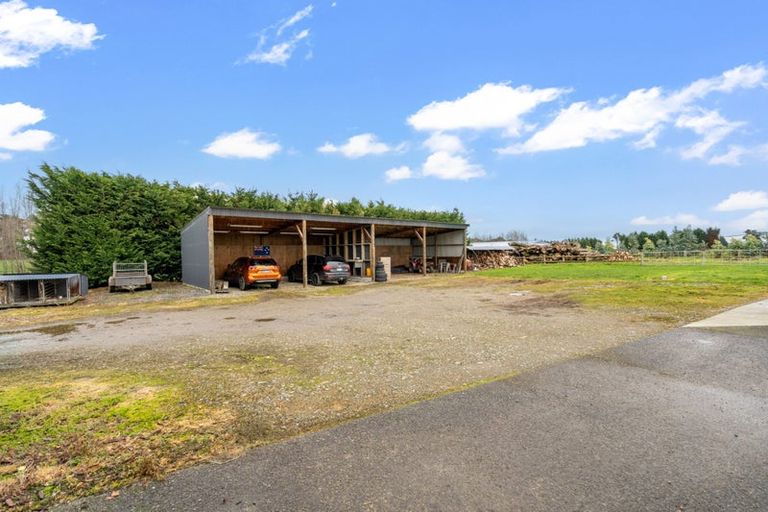 Photo of property in 216 Ryal Bush Wallacetown Road, Branxholme, Invercargill, 9876