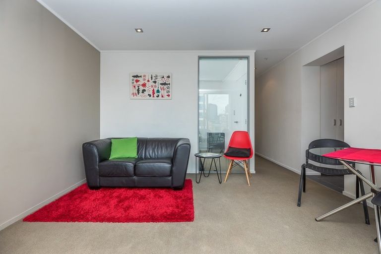 Photo of property in The Volt Apartments, 802/430 Queen Street, Auckland Central, Auckland, 1010