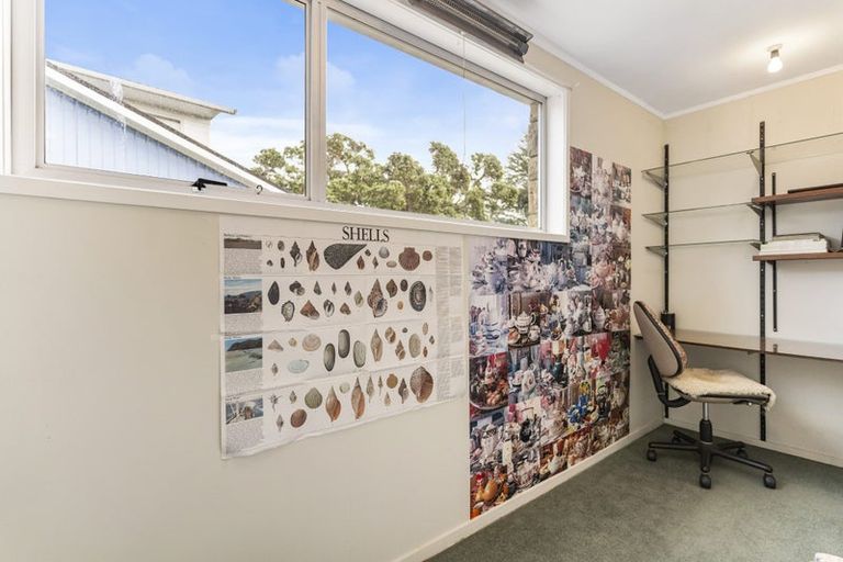 Photo of property in 21 Marywil Crescent, Hillcrest, Auckland, 0627