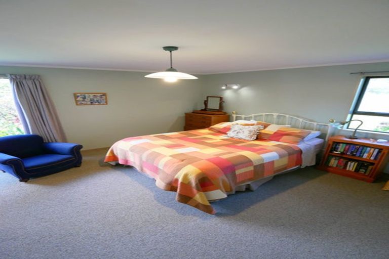 Photo of property in 119 Paekakariki Hill Road, Pauatahanui, Porirua, 5381