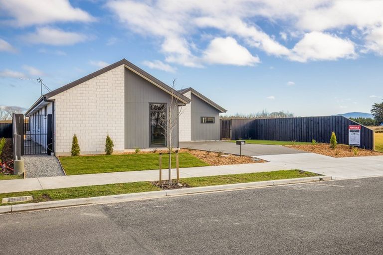 Photo of property in 163 Townsend Road, Rangiora, 7400