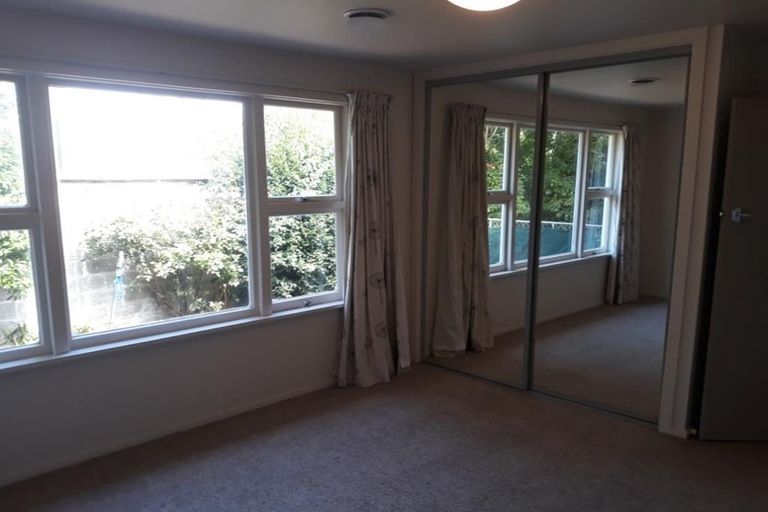 Photo of property in 16 Springs Road, Hornby, Christchurch, 8042