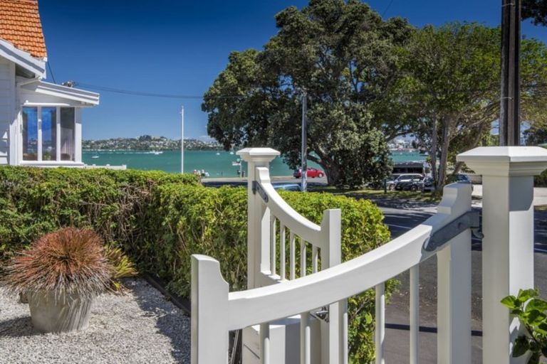 Photo of property in 8 Cheltenham Road, Devonport, Auckland, 0624