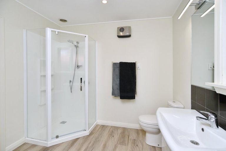 Photo of property in 26 Hadlow Place, Burnside, Christchurch, 8041