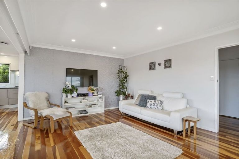 Photo of property in 50 O'halloran Road, Howick, Auckland, 2014