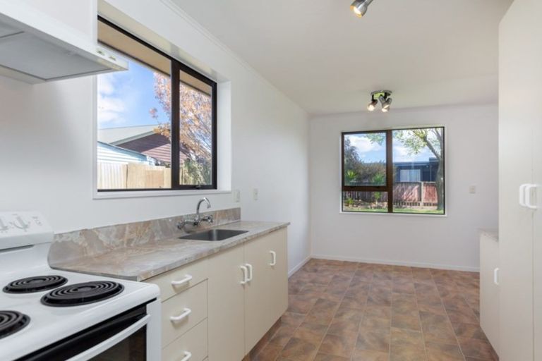 Photo of property in 15 Washington Crescent, Redwoodtown, Blenheim, 7201