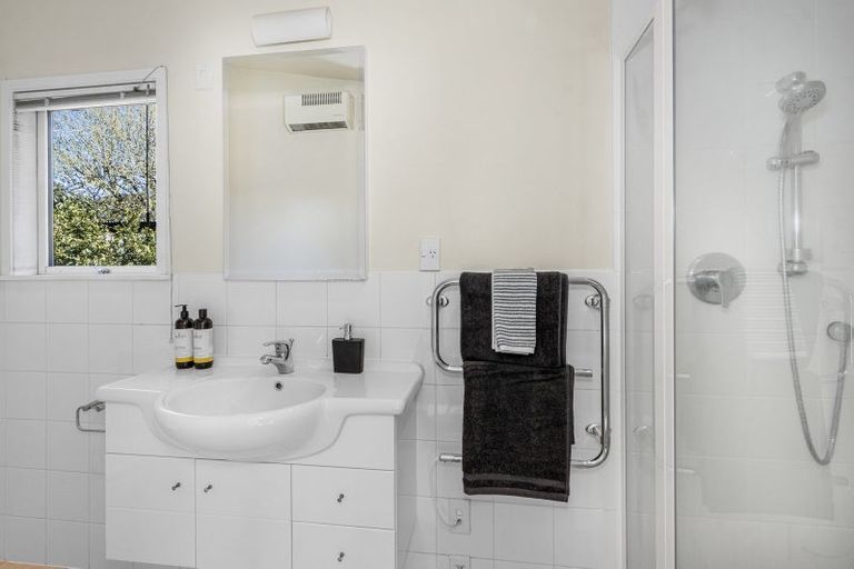 Photo of property in 53a Garreg Road, Bryndwr, Christchurch, 8052