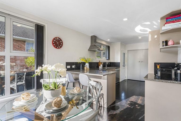 Photo of property in 1/51 Larne Avenue, Pakuranga Heights, Auckland, 2010