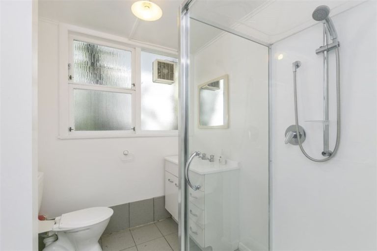 Photo of property in 100 Heke Street, Ngaio, Wellington, 6035