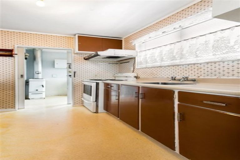 Photo of property in 1/116 Seabrook Avenue, New Lynn, Auckland, 0600