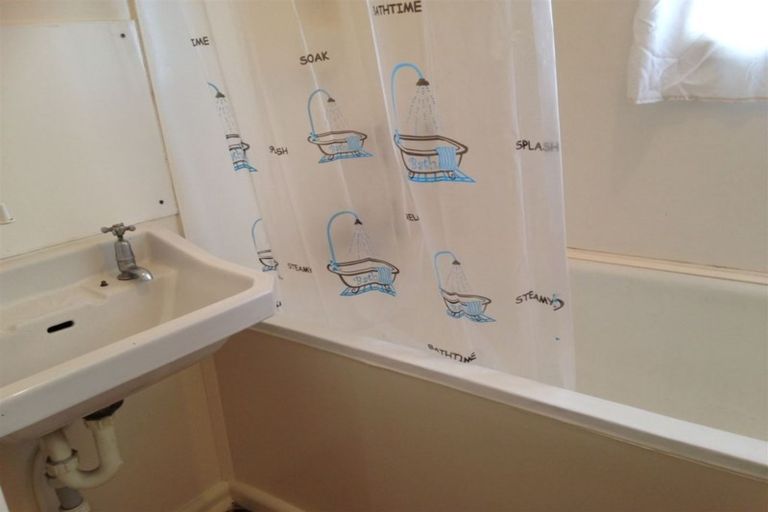 Photo of property in 3/85 Hills Road, Edgeware, Christchurch, 8013