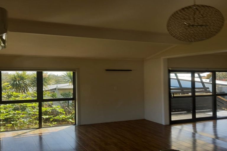Photo of property in 212 Rangatira Road, Beach Haven, Auckland, 0626