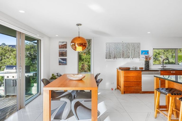 Photo of property in 104 Panorama Road, Clifton, Christchurch, 8081