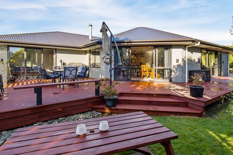 Photo of property in 9a Eric Batchelor Place, Waimate, 7924