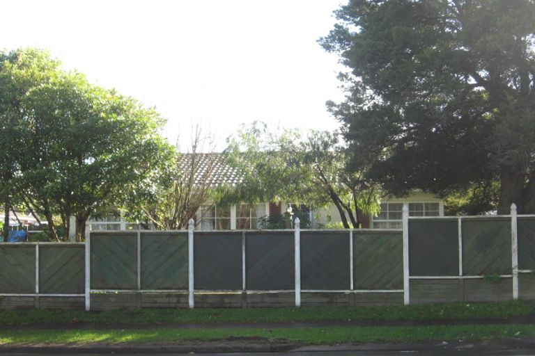 Photo of property in 1/28 Alfriston Road, Manurewa East, Auckland, 2102